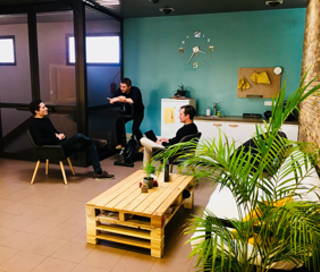 Open Space  6 postes Coworking Cours Mirabeau Marignane 13700 - photo 6